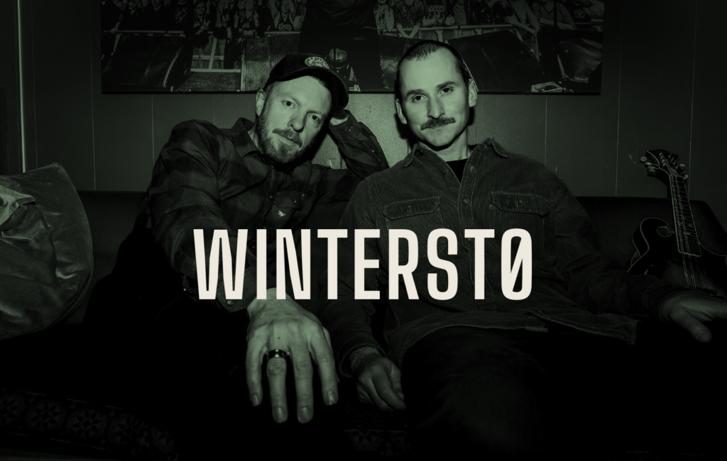 Etter noen spredte duokonserter det siste halve året har Terje Winterstø Røthing og Thorbjørn André Bilstad Olsen funnet ut at dette er noe de vil gjøre mye mer av. De mer intime konsertene har blitt veldig godt mottatt, og nå tar de med seg gitarer, mandolin, banjo, to stemmer og et knippe låter ut på veien. Winterstø duo i Grytten kirke - Lørdag 21.november